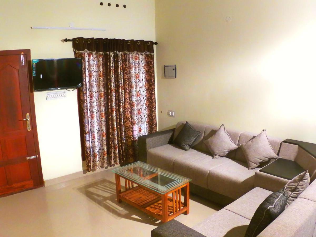 Shalom Palace Kochi Exterior photo